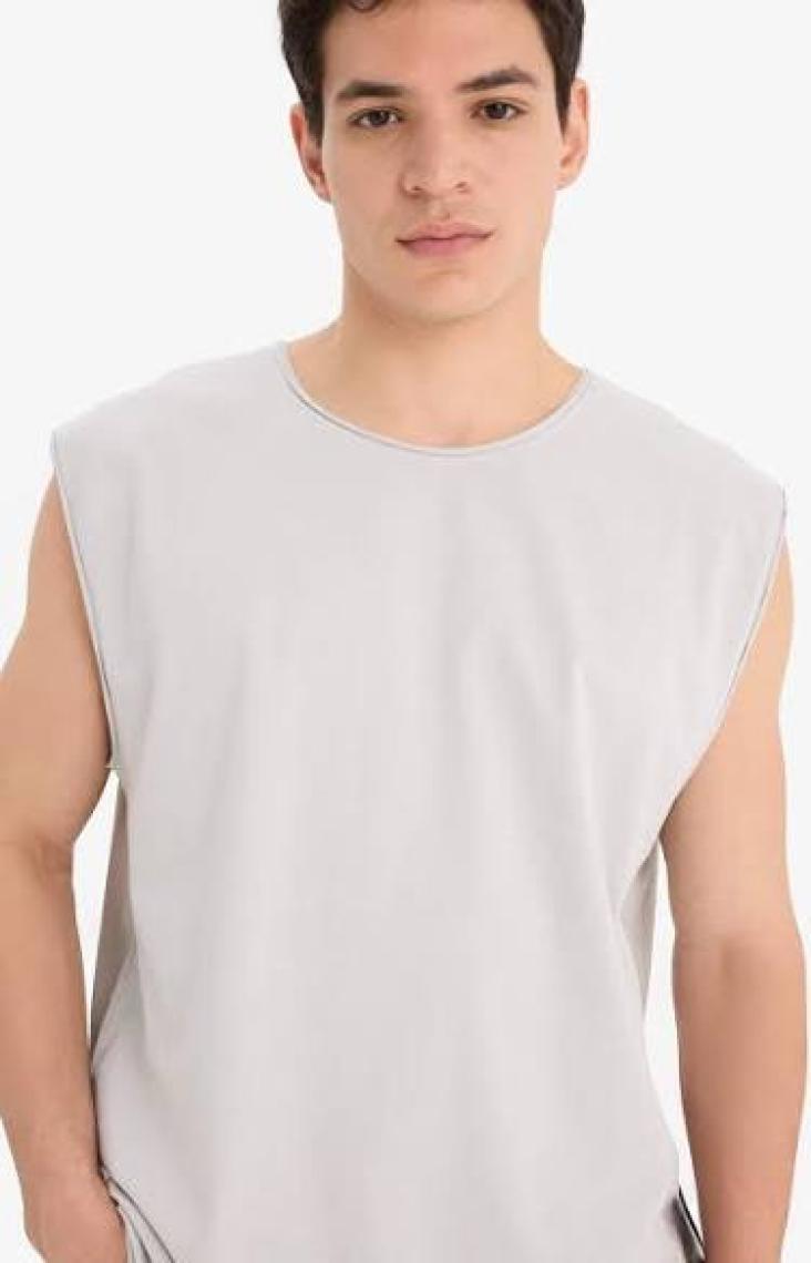 DeFacto %100 Pamuk Boxy Fit Bisiklet Yaka Basic Düz Atlet C7205AX24HS