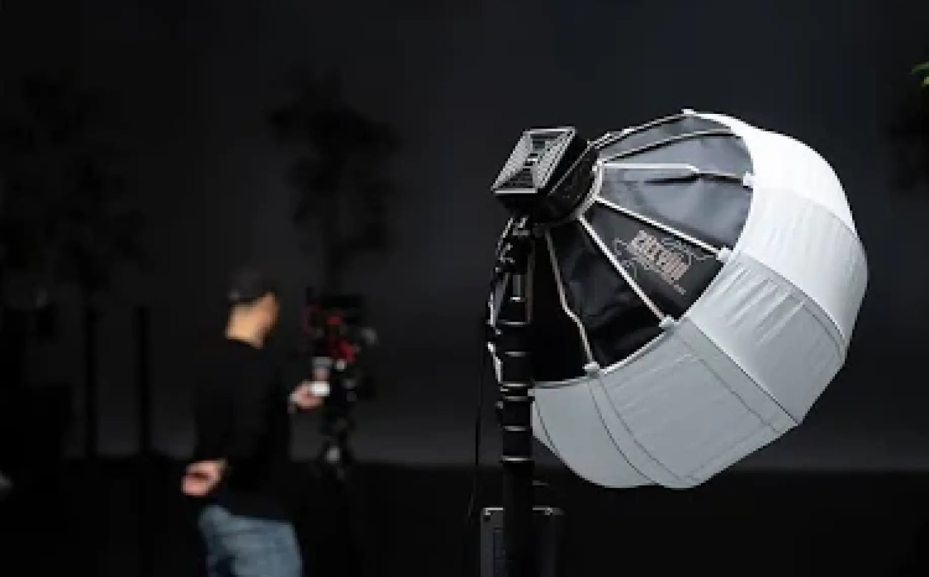 Zhiyun Molus G200