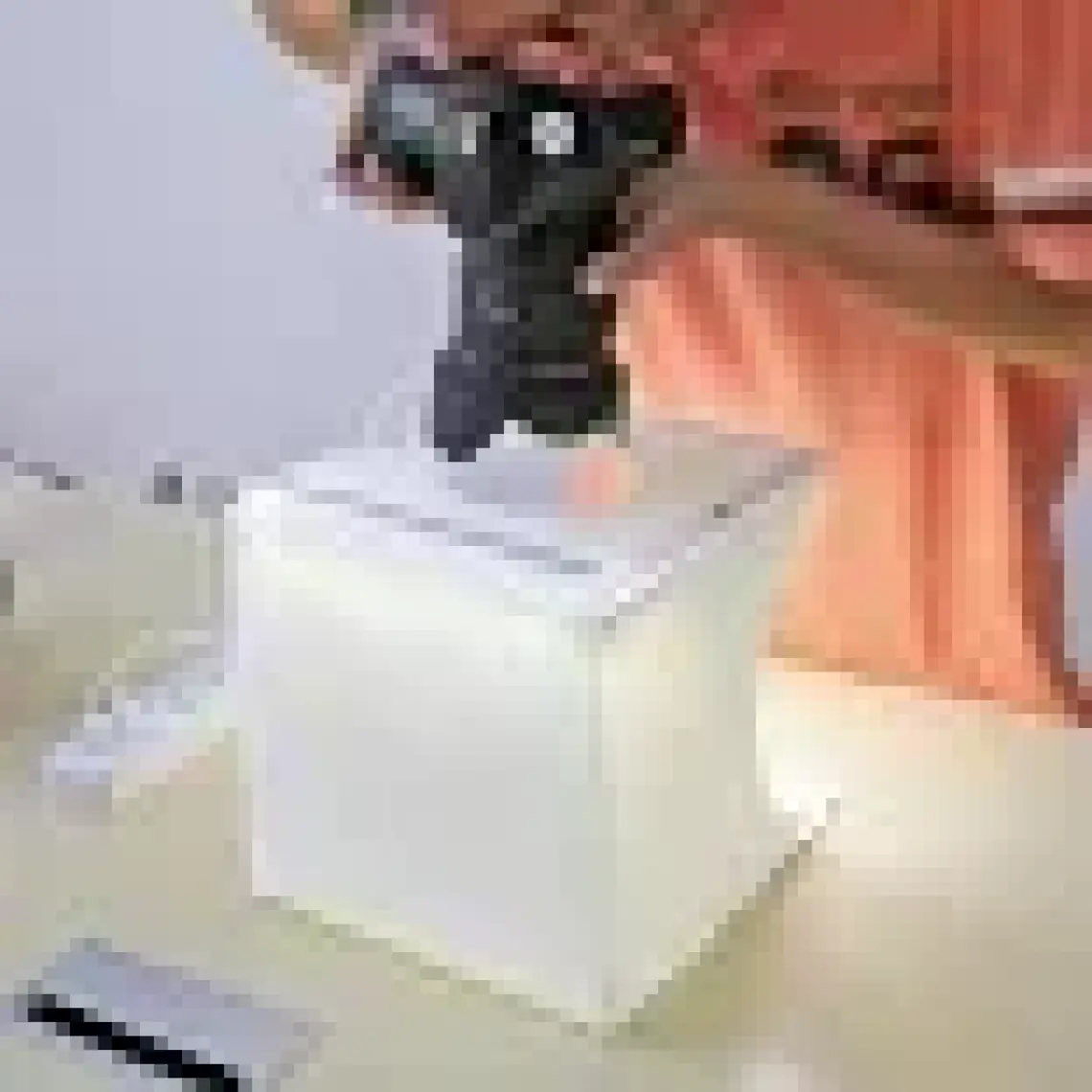 Triline Stüdyo LED Işıklı Ürün Fotoğraf Çekim Çadırı Pratik Katlanabilir  20 x 20 cm