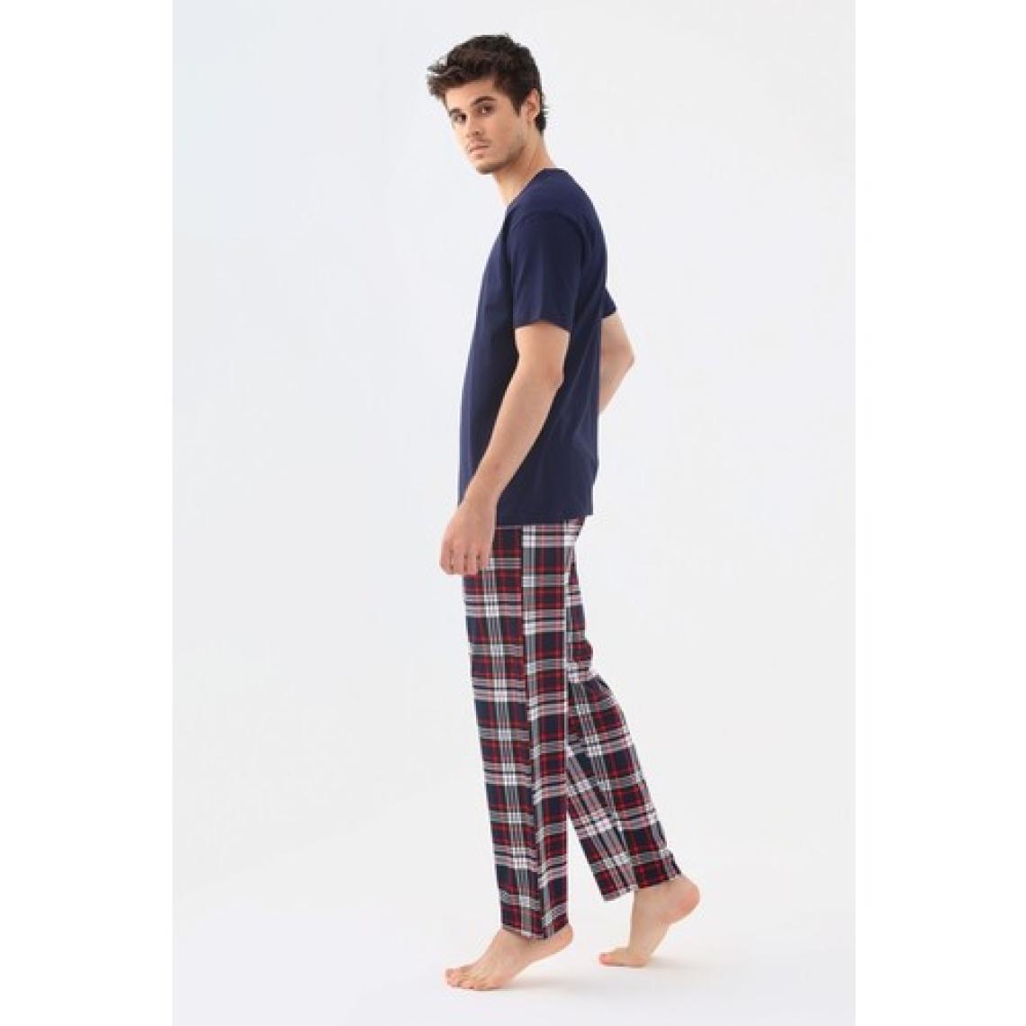 Erkek Kısa Kollu Ekose Desenli Pamuklu Pijama Takımı