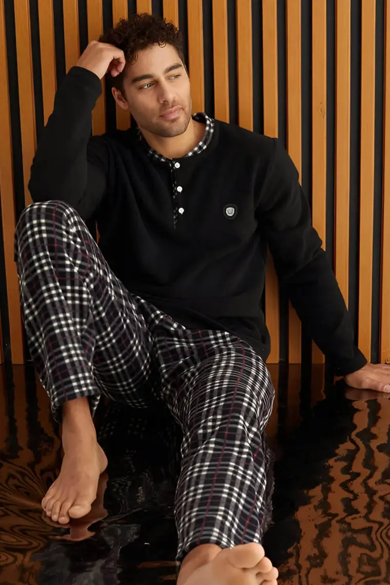 Pijama Evi Siyah Kırmızı Ekose Desenli polar erkek pijama takımı
