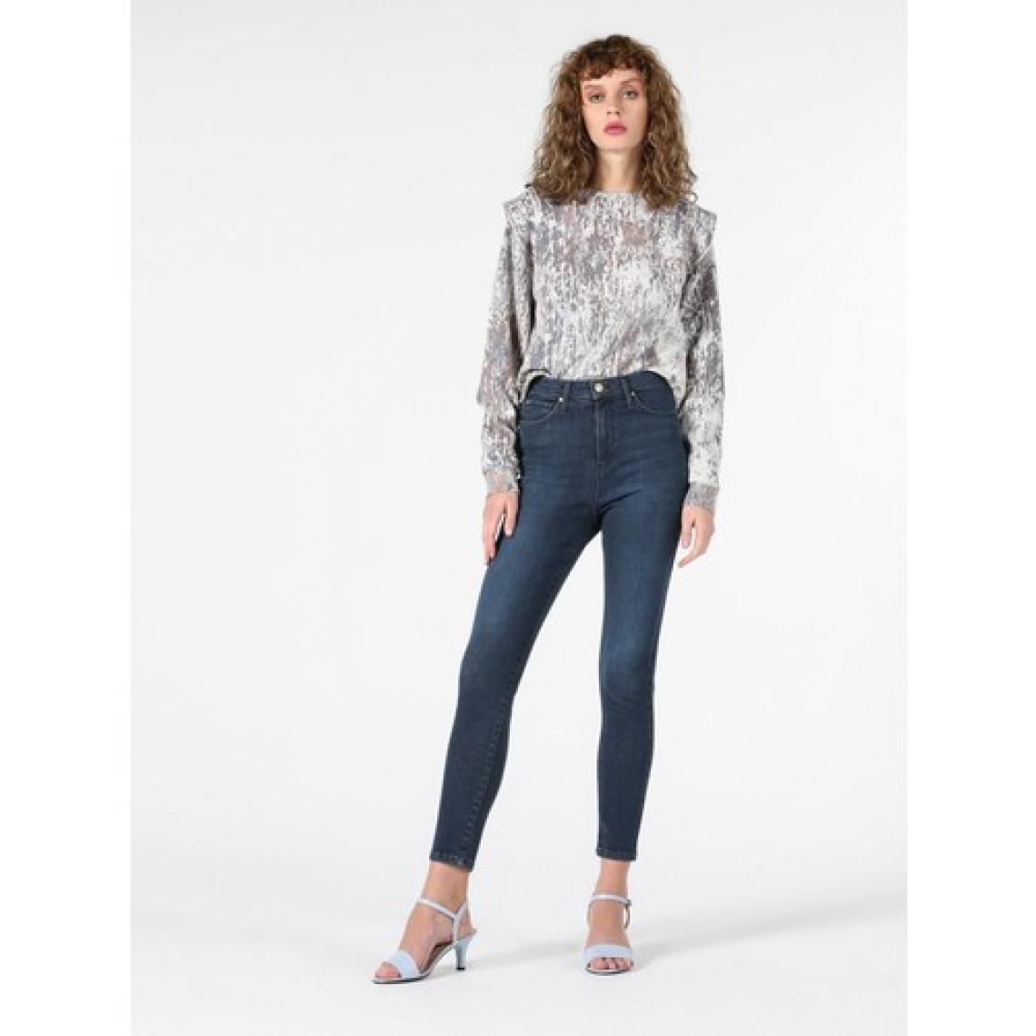 Super Slim Fit Yüksel Bel Dar Paça Kadın Denim Jean Pantolon