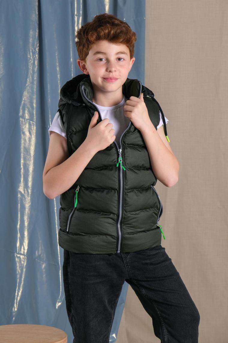 Pina Kids Çıkarılabilir Kapüşonlu Su Geçirmez Erkek Çocuk Şişme Yelek