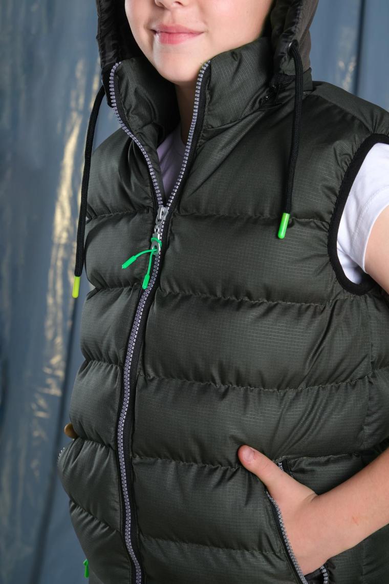 Pina Kids Çıkarılabilir Kapüşonlu Su Geçirmez Erkek Çocuk Şişme Yelek