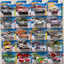 Hot Wheels Oyuncak Araba Seti - Klasik Detaylar ve Çarpıcı Tasarımlar H7045, Metal Gövde, Çin'de Üretilmiştir