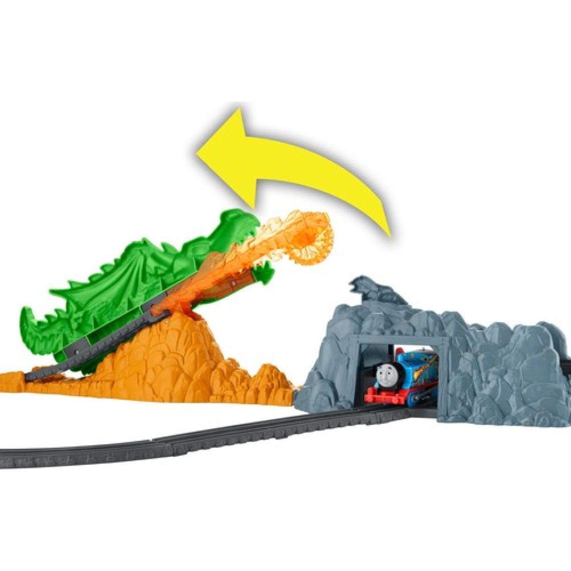 Thomas ve Arkadaşları Trackmaster Ejderha Macerası Oyun Seti FXX66