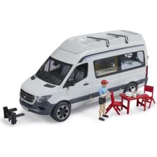 Bruder MB Sprinter Karavan, Aksesuarlar ve Sürücüsü BR02672