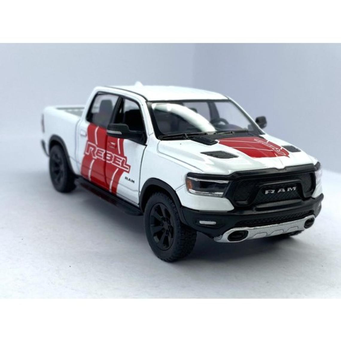Kinsmart 2019 Dodge Ram 1500 W - Çek Bırak Lisanslı Model Oyuncak Araba 1:46
