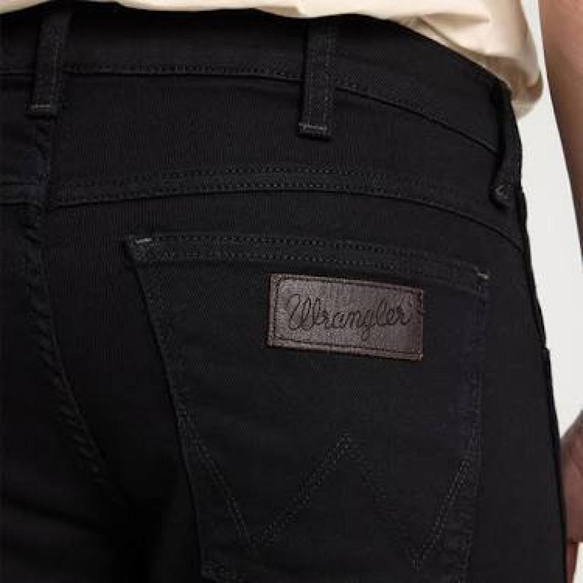 Wrangler Slim Fit Dar Kesim Düşük Bel Taşlamalı Gri Esnek Larston Jean Denim Kot Pantolon