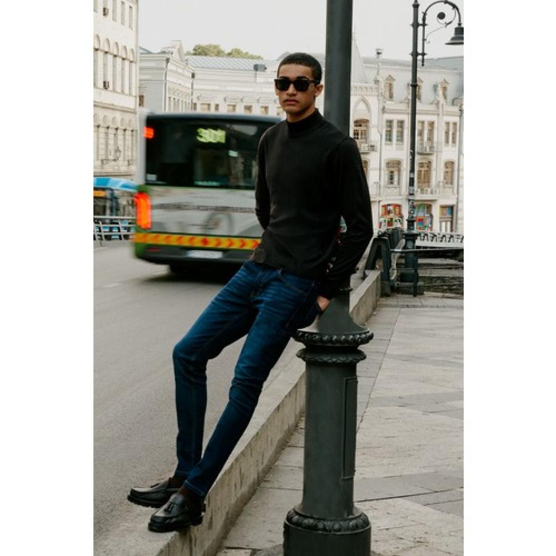 Altınyıldız Classics Erkek K.mavı Slim Fit Dar Kesim Magic Denim Esnek Jean Kot Pantolon
