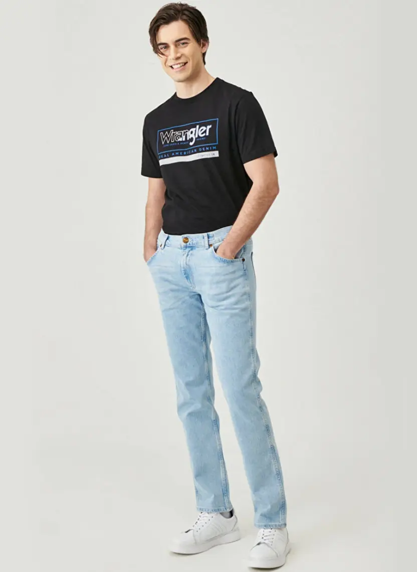 Wrangler Wrangler Greensboro Regular Straight Fit Düşük Bel Esnek Jean Kot Pantolon