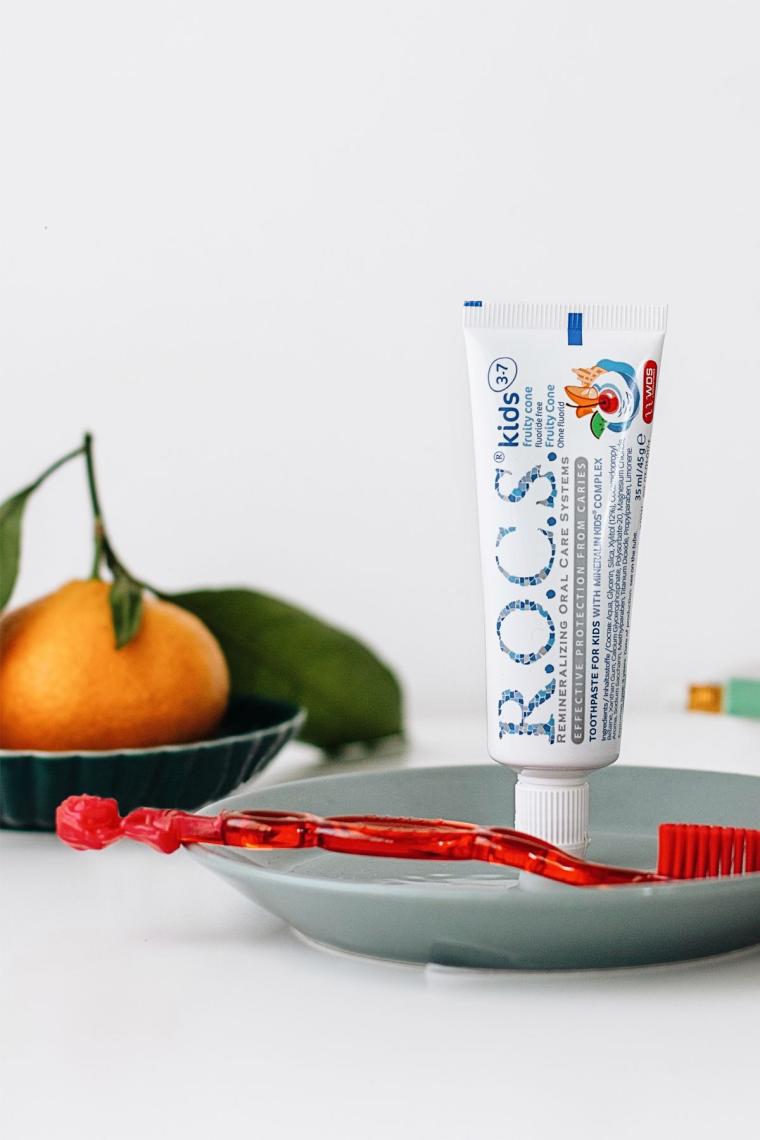 Rocs Kids 3-7 Yaş Meyveli Çocuk Diş Macunu Meyve Külahı 35ml.