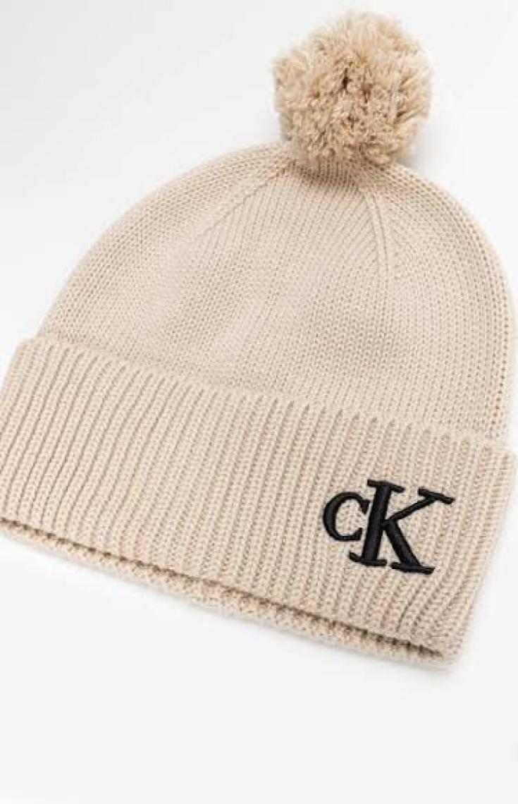 Calvin Klein Logo Işlemeli Yumuşak Ponponlu Örgü Bere K60K612653PAS Bayan Bere K60K612653 Pas