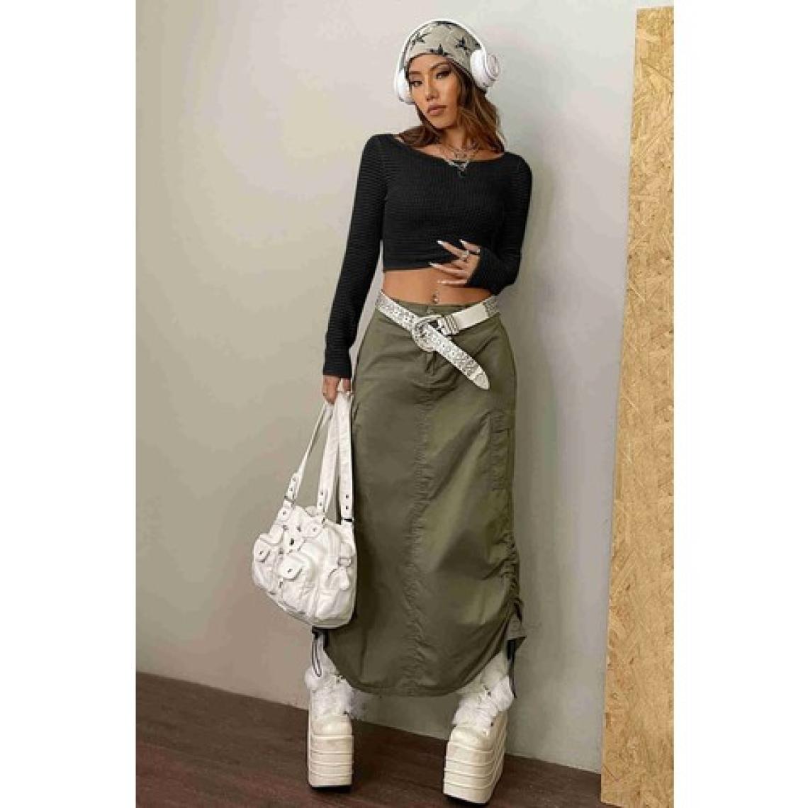 Markapia Merry See Kayık Yaka Örme Uzun Kollu Crop Top Bluz Siyah