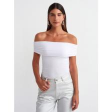 Dilvin 30902 Omuzları Açık Büzgülü Top-Beyaz