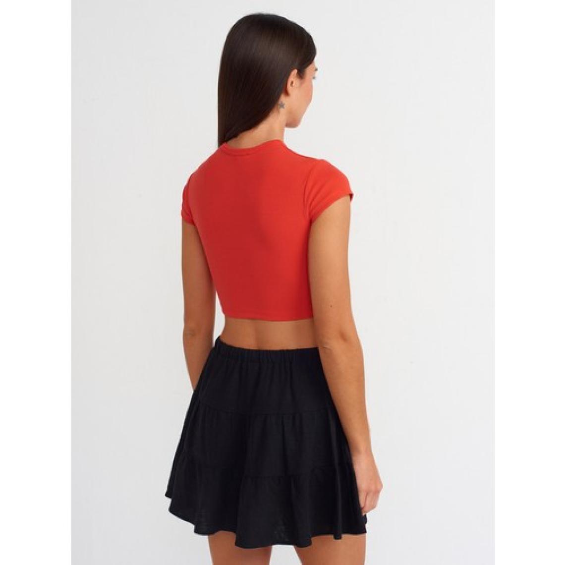 Dilvin 30936 Vücuda Oturan Crop Top-K.kırmızı