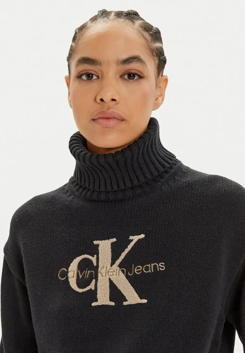 Calvin Klein Jeans Balıkçı Yaka Standart Nakışlı Siyah Kazak Kadın Chenılle Monologo Sweater