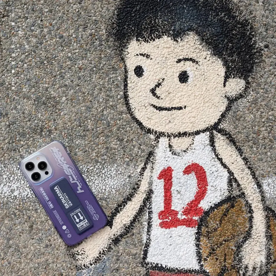 Skinarma iPhone 14 Pro Max Uyumlu Kılıf Skinarma Standlı Şeffaf Tasarımlı Taihi Kobai Kapak