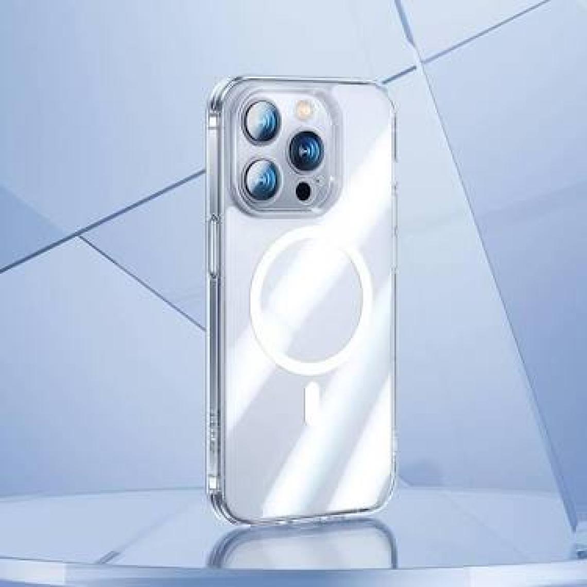 Benks Apple iPhone 14 Pro Max Uyumlu Magsafe Şarj Özellikli Shiny Glass Serisi Kılıf Şeffaf