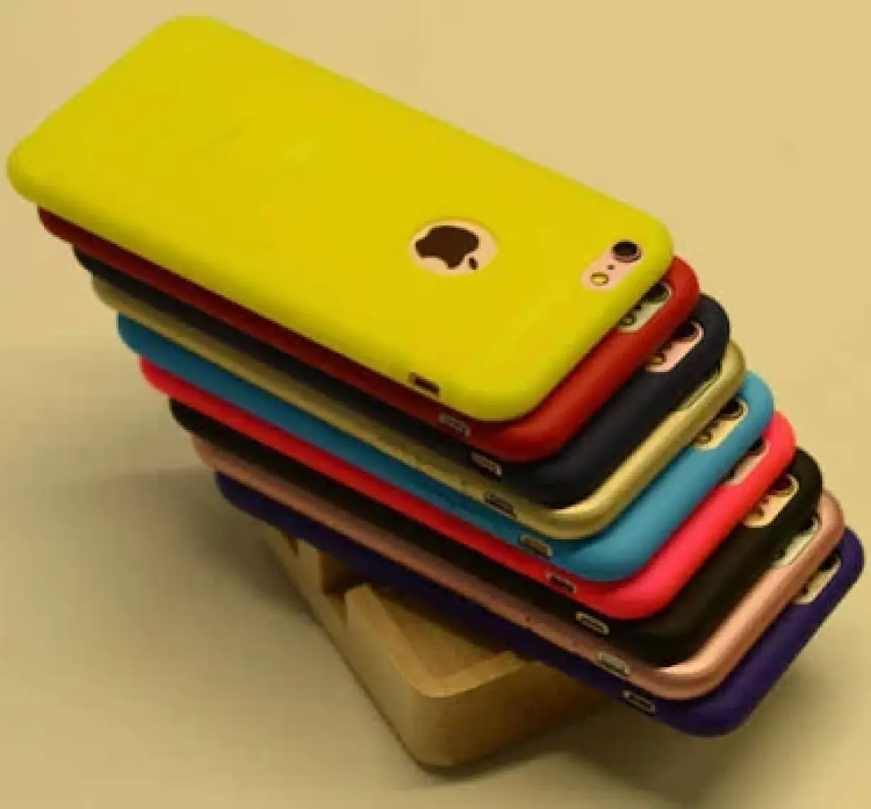 Case 4U Apple iPhone 6 Kılıf Klasik Mat Renkli Yumuşak Premier Silikon Siyah