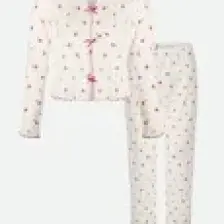 Kadın Pamuklu Çıtır Çiçek Desenli Baby Overloklu Fiyonk Detaylı Uzun Kollu Pijama Takımı