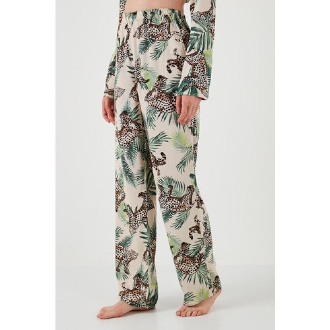 Lela Reguar Fit Yumuşak Dokulu Pijama Takımı Bayan Pijama Takımı 611PT288Y
