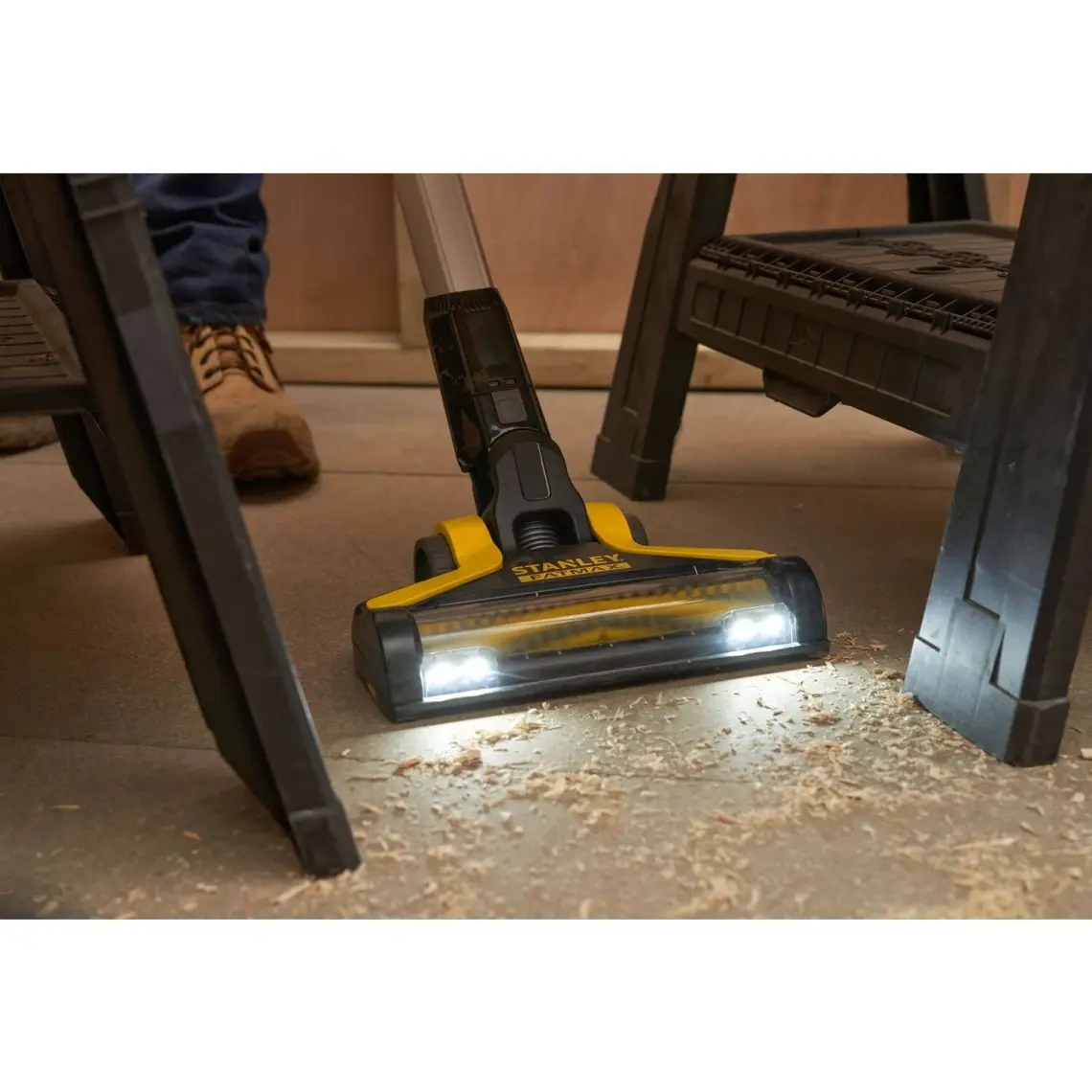 Stanley SFMCVS001D1 18V V20 Kablosuz Dikey Süpürge