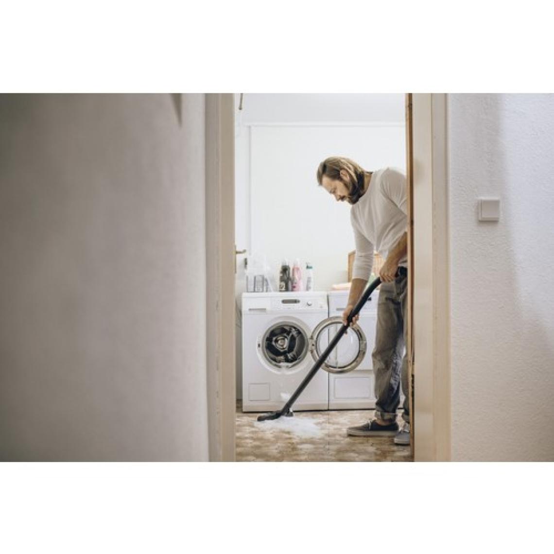 Karcher WD5 Islak Kuru Elektirik Süpürgesi 1.628-300.0