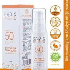 Yüz Güneş Kremi Spf50+ Karma Ve Yağlı Ciltler - Dry Touch Sun Cream 40 Ml 8681877436011