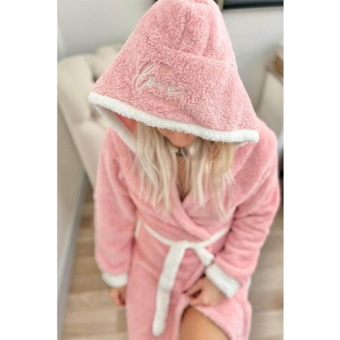 Pijama Evi Somon Love Desenli Kapşonlu Peluş Kadın Sabahlık