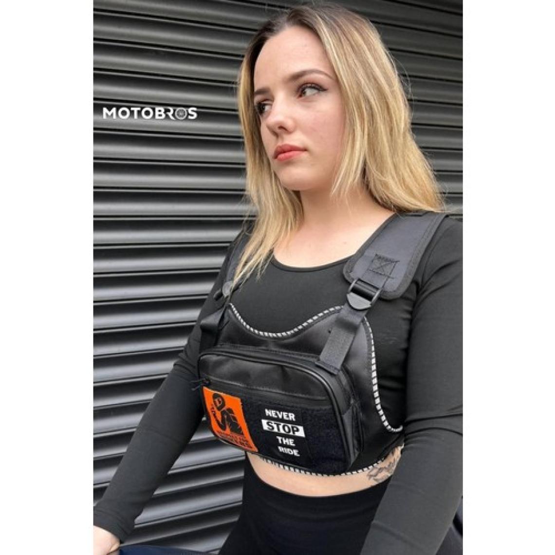Motobros Motosiklet Reflektörlü Yelek ve Motosiklet Göğüs Çantası (Terletmez ve Su Geçirmez Kumaş)