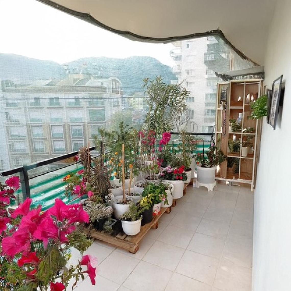 Morilu Gölgelik File Çit Filesi - 55lik - 2 Metre En Yeşil - Şeritli Halkalı - Çit Örtüsü Balkon Gölgelik