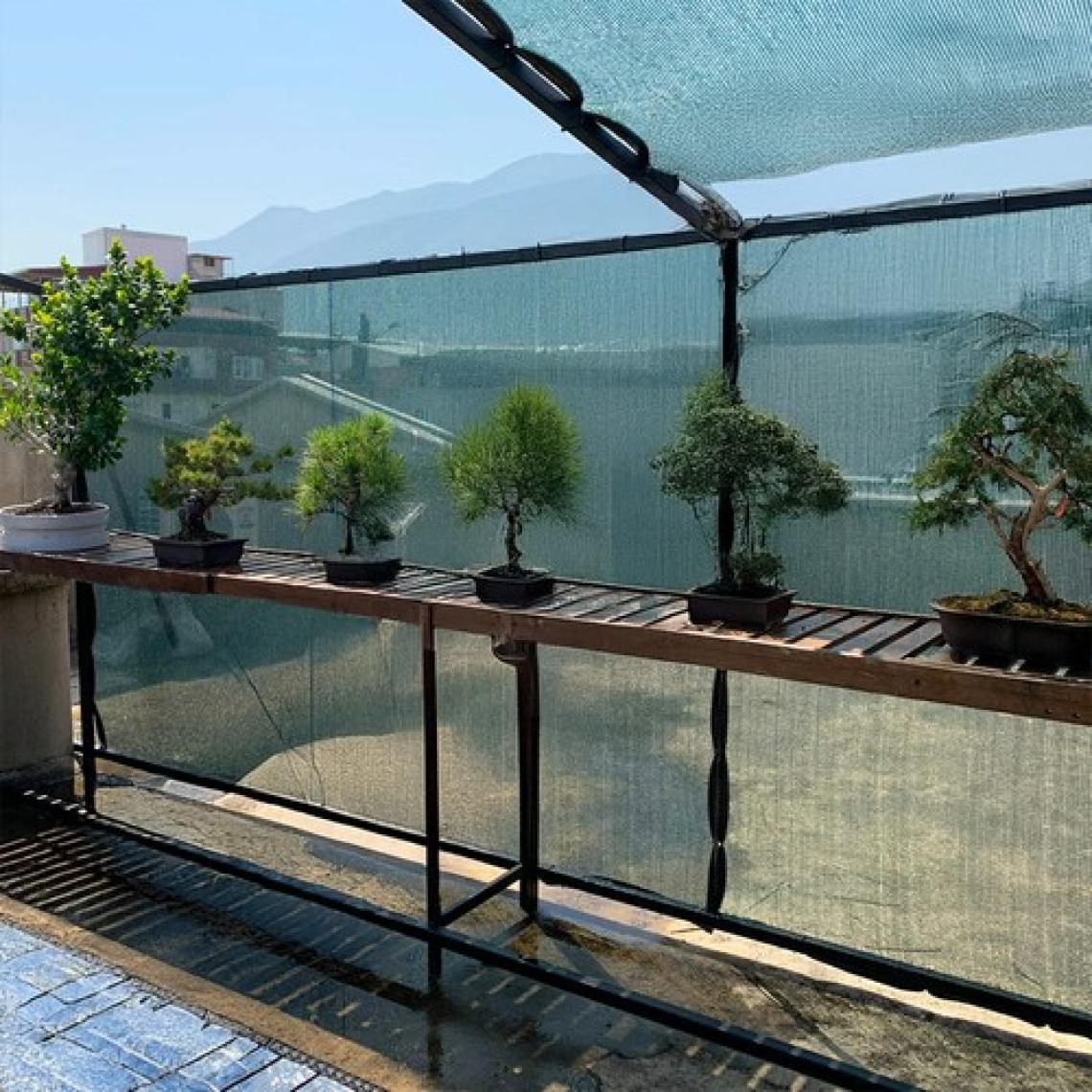 Morilu Gölgelik File Çit Filesi - 55lik - 2 Metre En Yeşil - Şeritli Halkalı - Çit Örtüsü Balkon Gölgelik