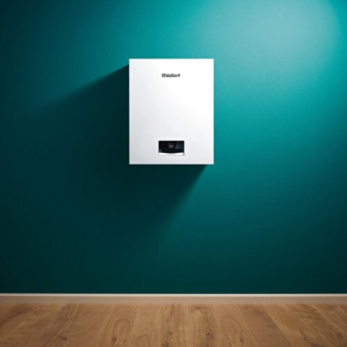 Vaillant ecoTEC Intro 18/24 18 kW Hermetik Yoğuşmalı Kombi