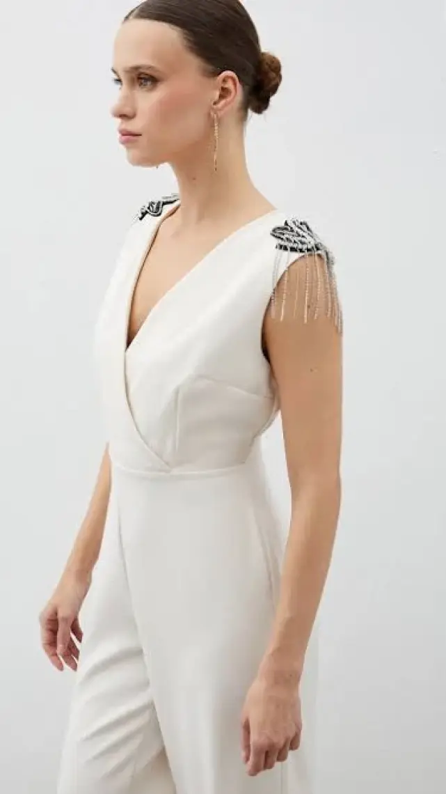 Sateen Aksesuar Detaylı Tulum - Siyah