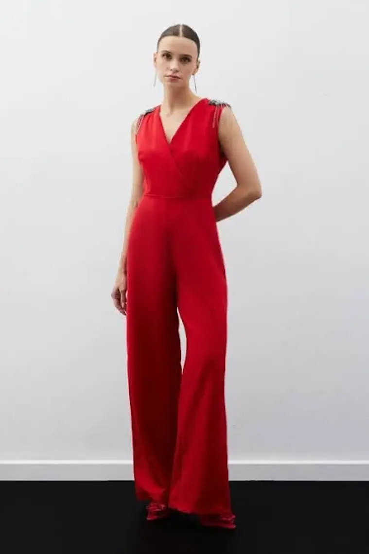 Sateen Aksesuar Detaylı Tulum - Siyah