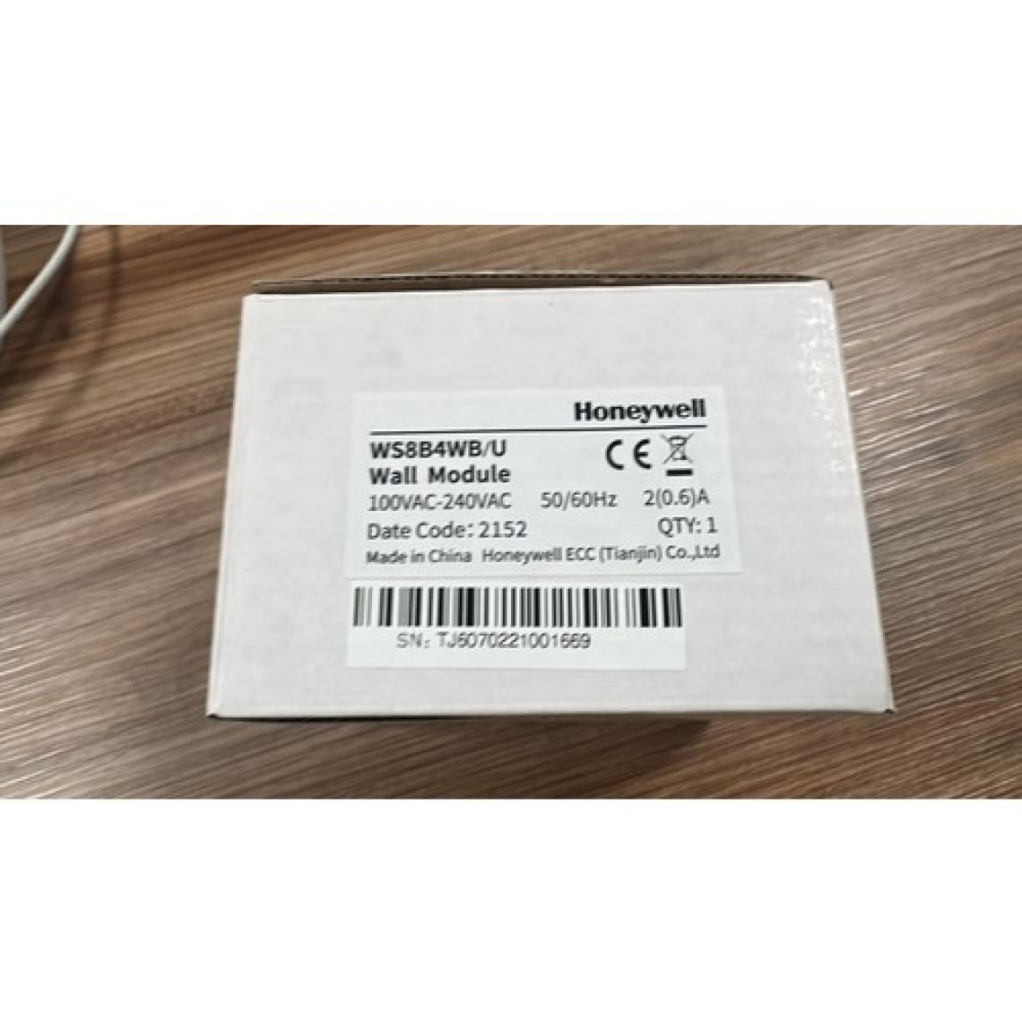 Honeywell WS8B4WB/U 2 Veya 4 Borulu Fan Coil Termostatı, Haberleşmesiz