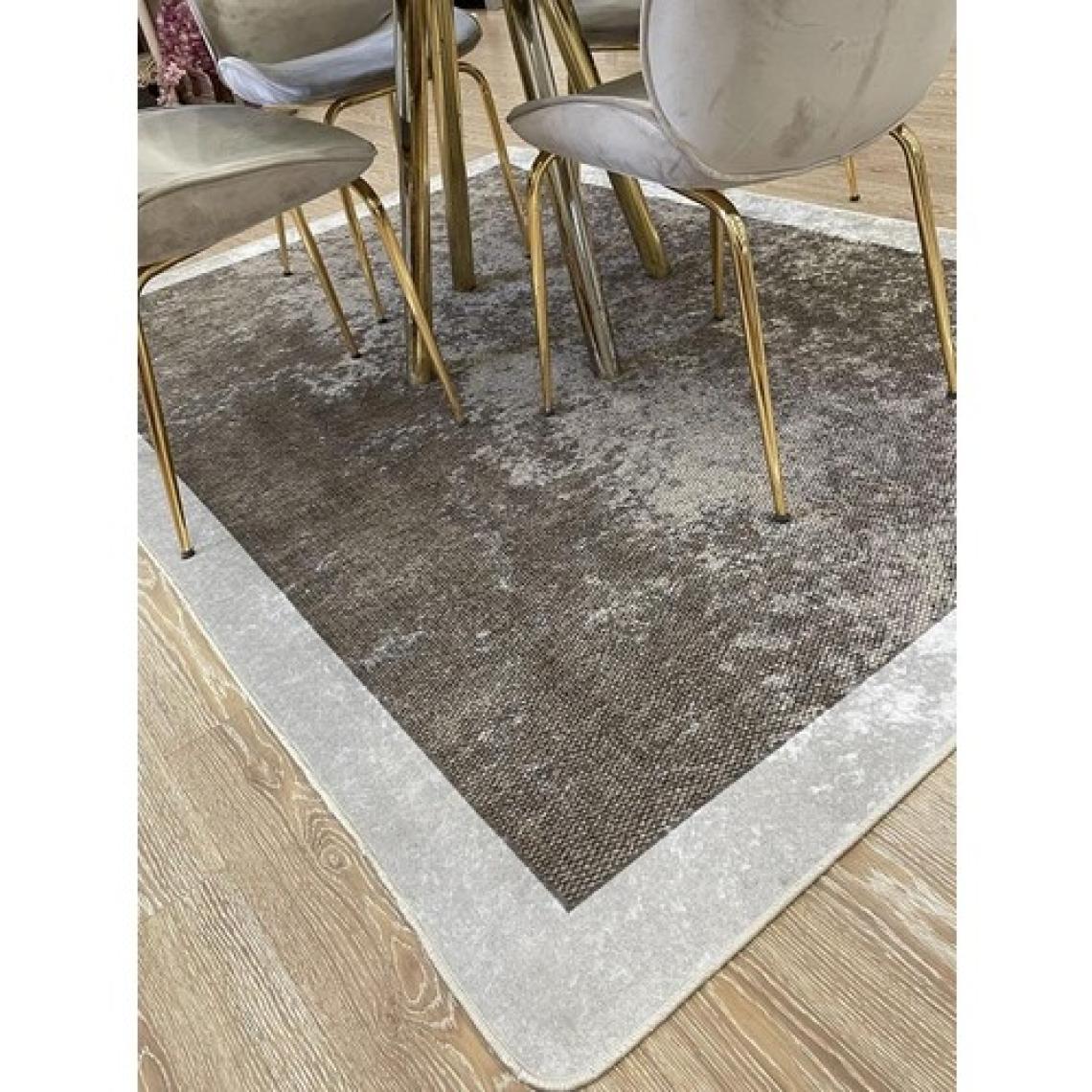 Brillant Nicolas Model Yıkanabilir Kaymaz Taban Salon Halısı Mutfak Halısı Koridor Halısı