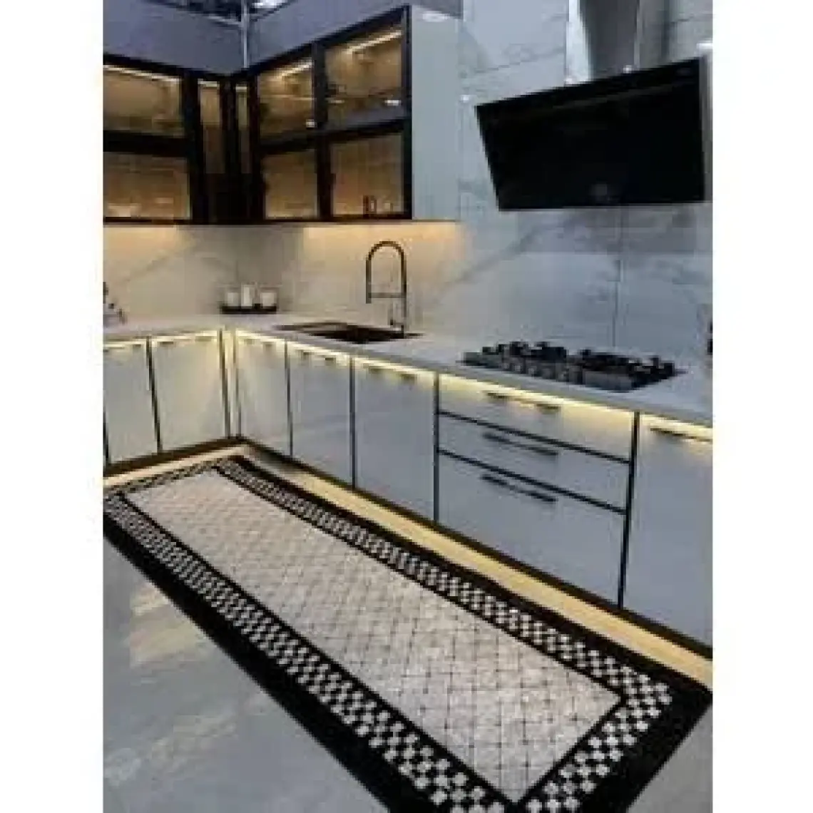 Brillant Bang Model Kaymaz Taban Leke Tutmaz Mutfak Halısı