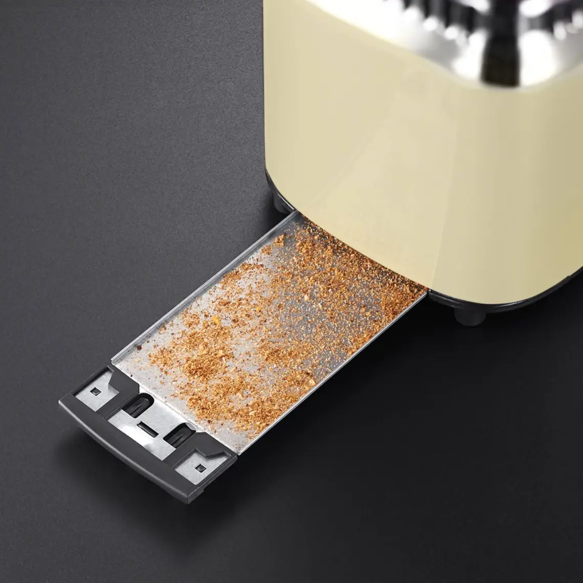Russell Hobbs Retro Ribbon Krem Ekmek Makinesi