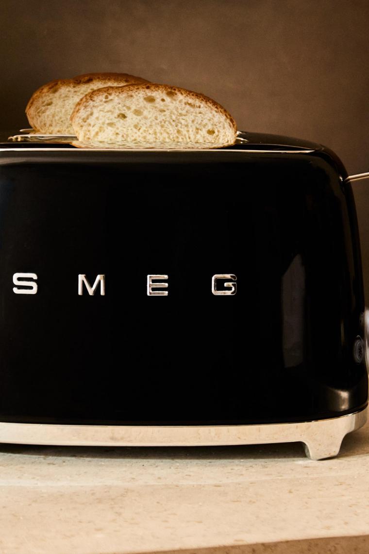 Smeg 2X1 Ekmek Kızartma Siyah Tsf01Bleu