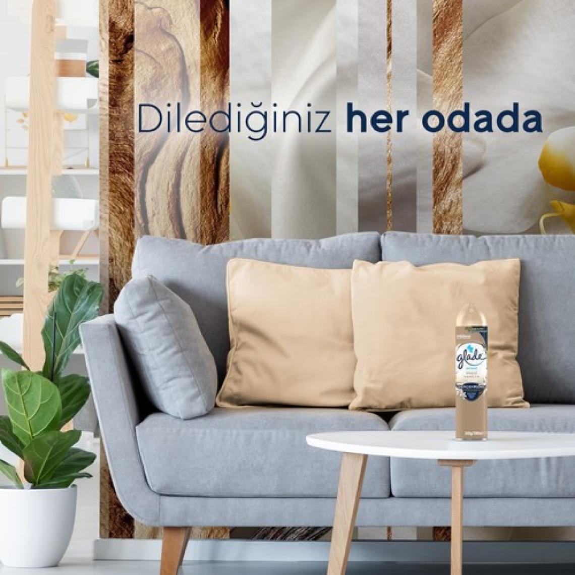 Glade Aerosol İpeksi Vanilya 300 ml Oda Kokusu