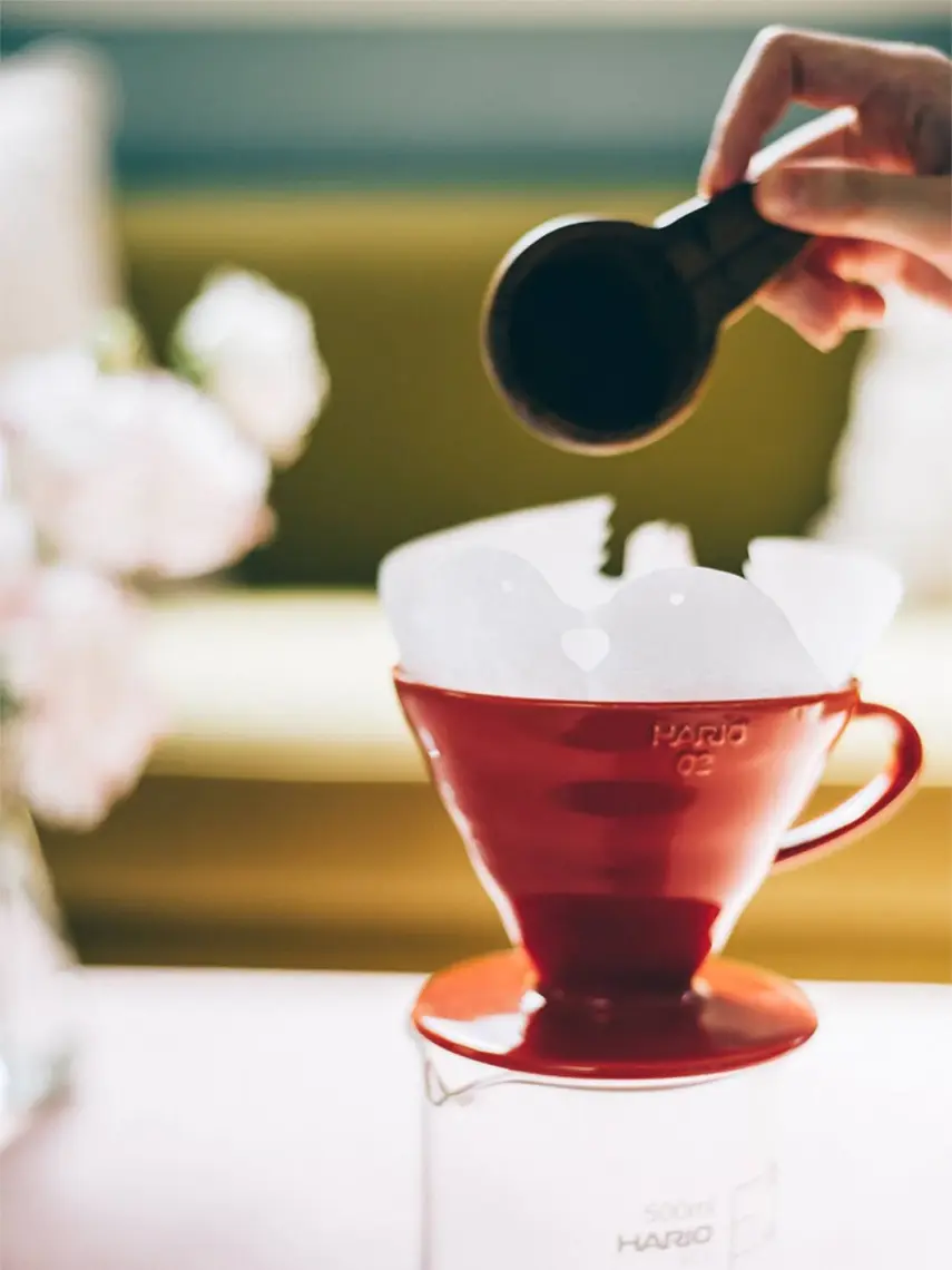 HARIO DRIPPER V60 02 CERAMIC (BEYAZ)
