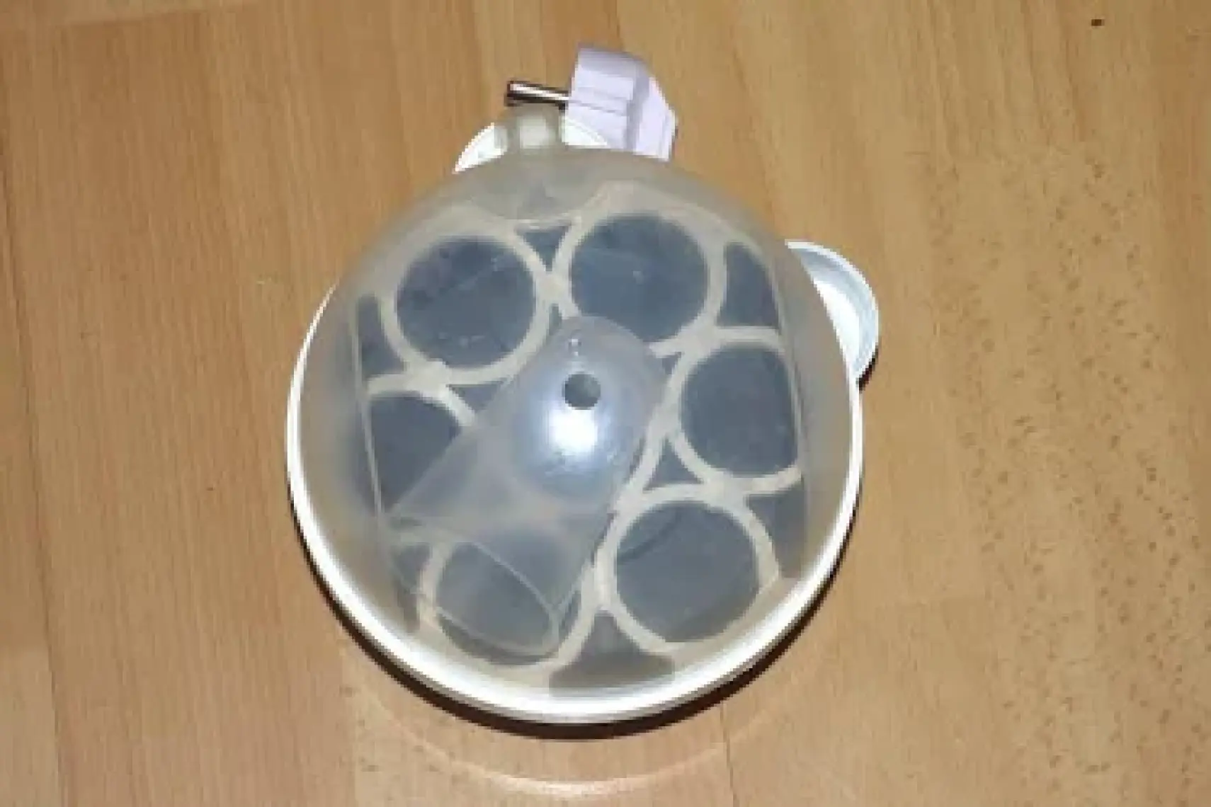 Clatronic EK 3088 Yumurta Pişirme Cihazı