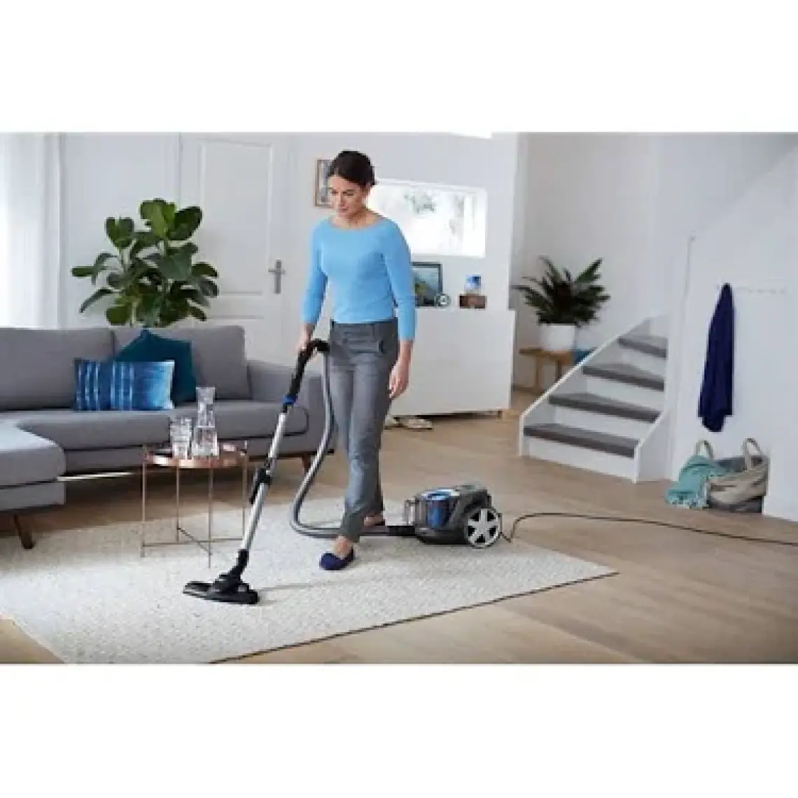 Philips PowerPro City FC9332/07 Toz Torbasız Süpürge - Yüksek Emiş Gücü, HEPA Filtre ve 1.5 L Toz Haznesi ile Ev Tipi Kullanım için