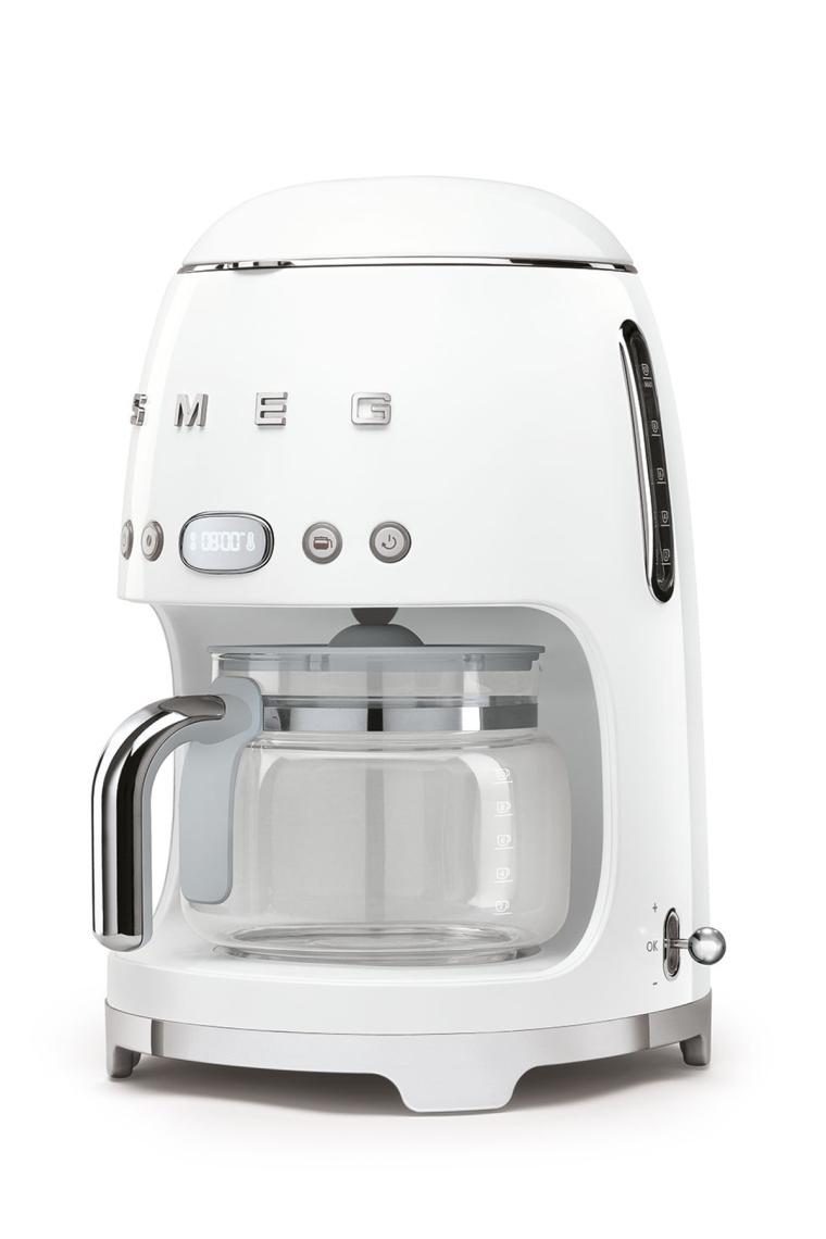 Smeg DCF02WHEU Retro Beyaz Filtre Kahve Makinesi
