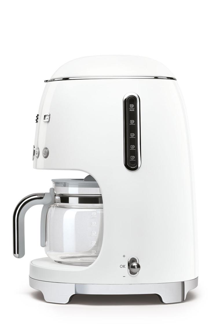 Smeg DCF02WHEU Retro Beyaz Filtre Kahve Makinesi