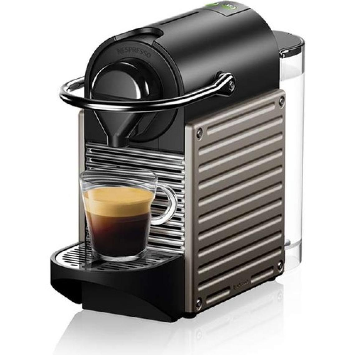 Nespresso C66T Pixie Titan Kahve Makinesi ve Süt Köpürtücü Aksesuar