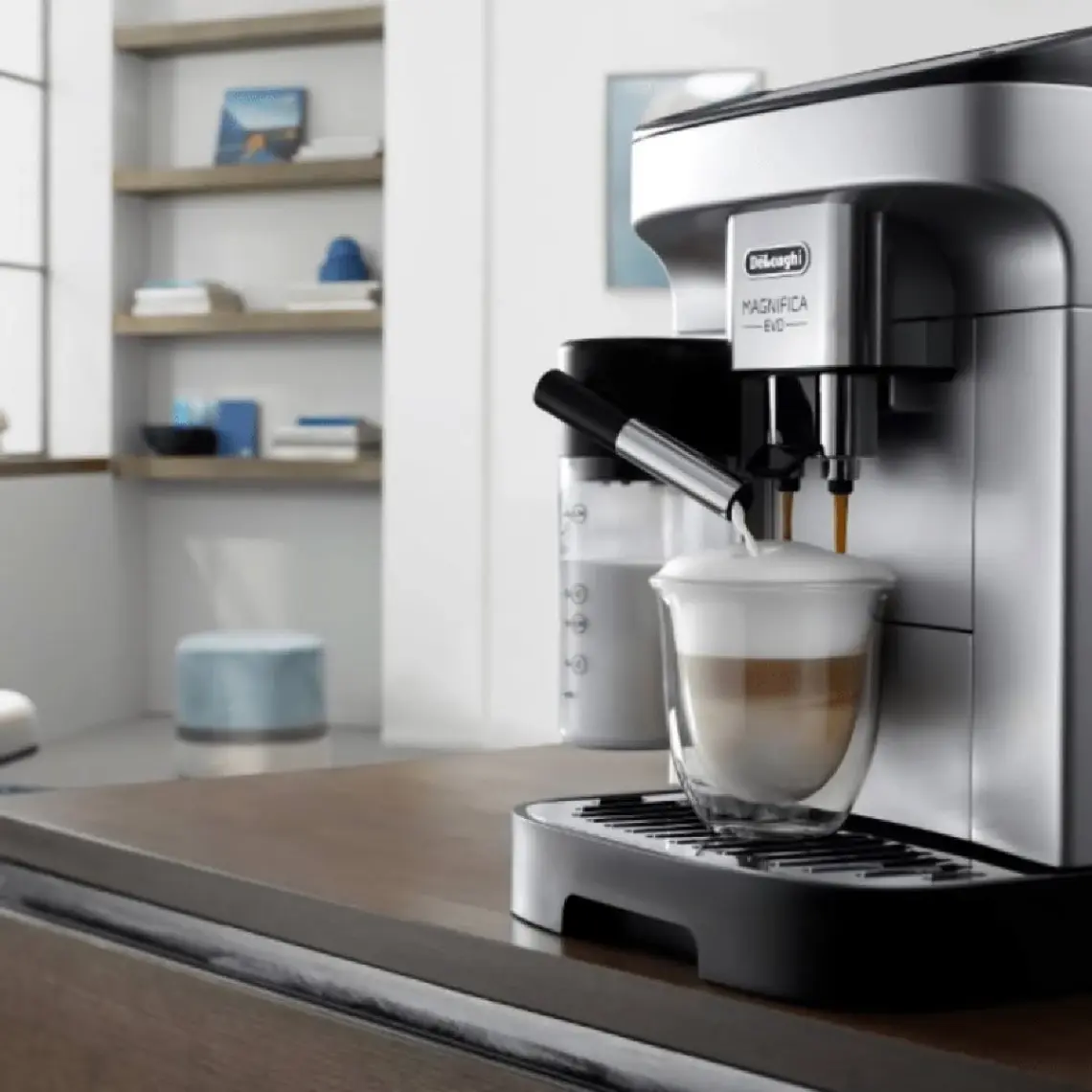 Delonghi MAGNIFICA EVO Çekirdekten Fincana Kahve Makinesi ECAM290.81.TB