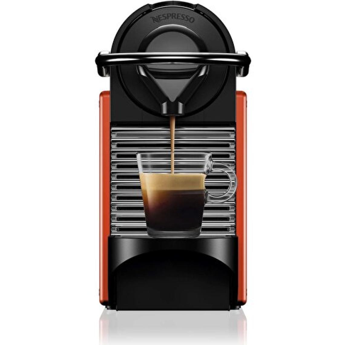 Nespresso C66R Pixie Kırmızı Kahve Makinesi ve Süt Köpürtücü Aksesuar